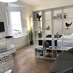 Appartement Le Nid Des Halles, Au Cœur Du Boulingrin *