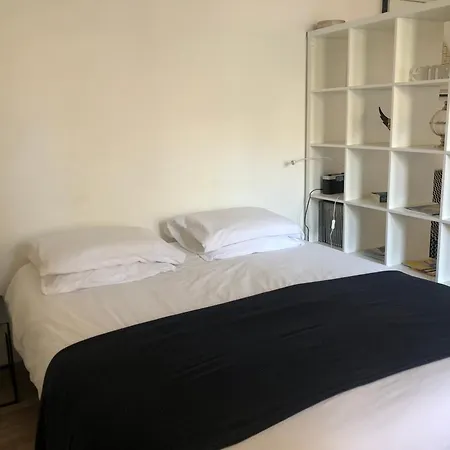 Le Nid Des Halles, Au Cœur Du Boulingrin *